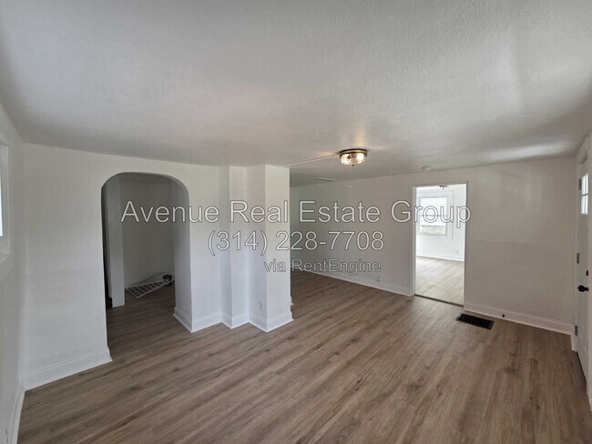 Building Photo - 7721 W Ranken Ave