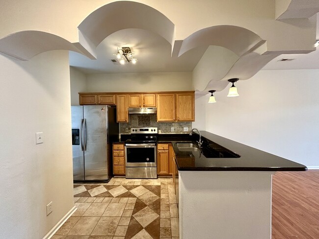Building Photo - 14742 Lions Pride Ct