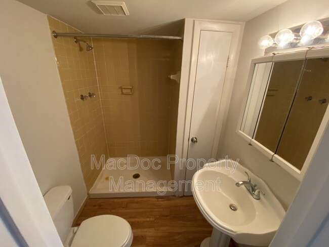Building Photo - 5209 Heritage Dr