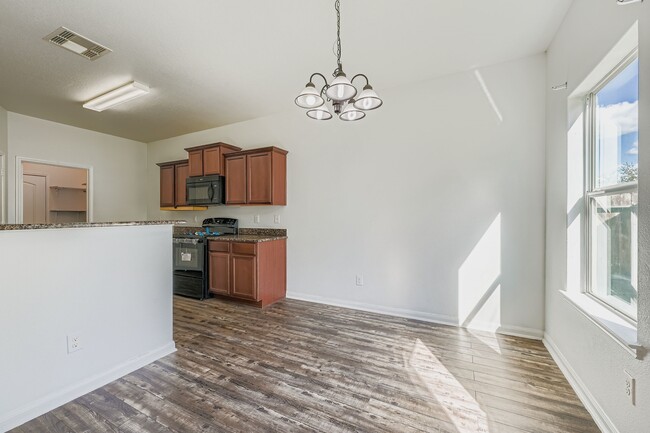 Building Photo - 4931 Monarch Falls Ln