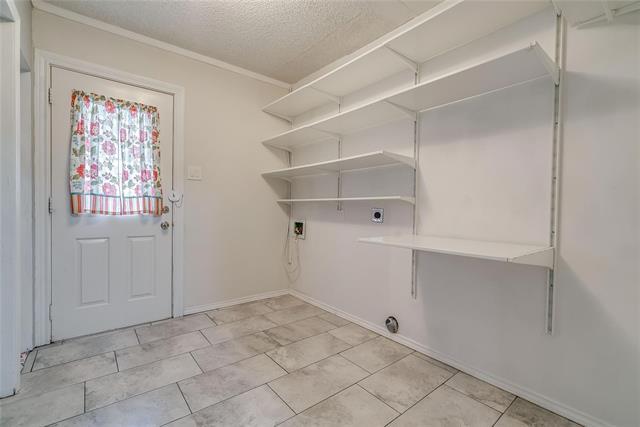 Building Photo - 7400 Llano Ave