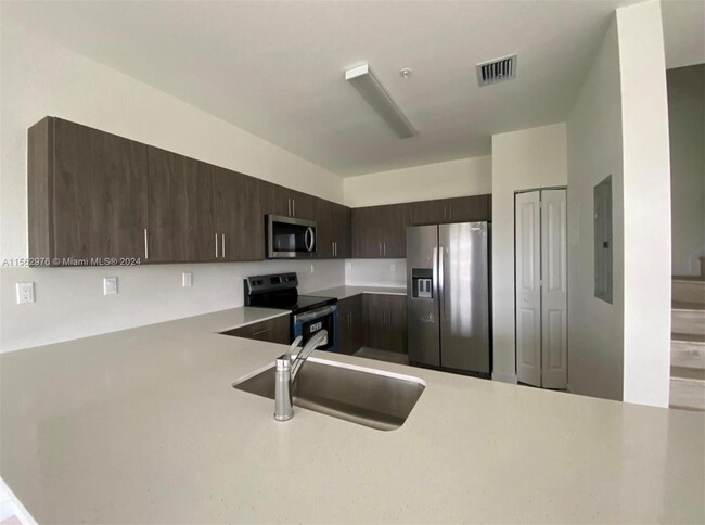 Kitchen - 15600 SW 136th St