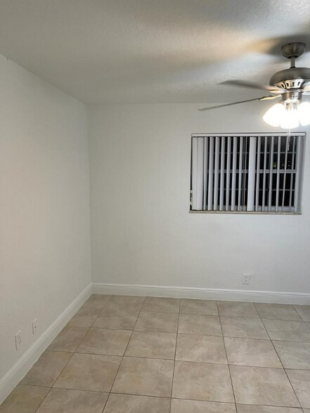 Building Photo - 1101 NW 55th Ave