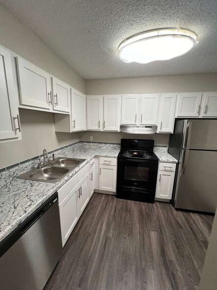 Interior Photo - Gleneagle Apartment Homes