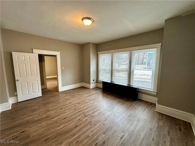 Building Photo - 132 Beck Ave