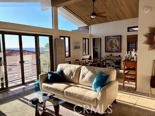 Building Photo - 4216 Ocean Dr