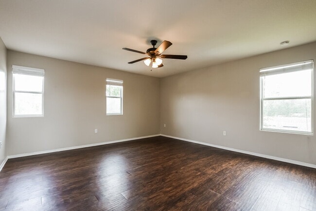 Building Photo - 2394 Yellow Grass Ct