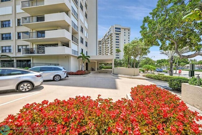 Building Photo - 5000 N Ocean Blvd
