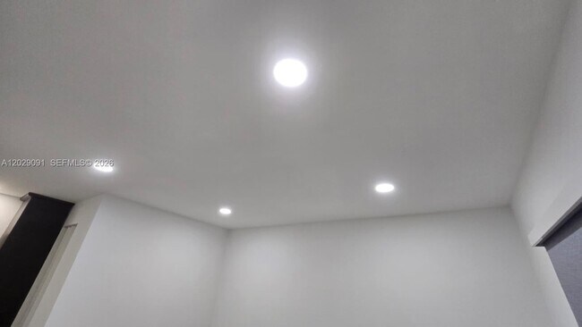 Building Photo - 6515 W 26th Dr