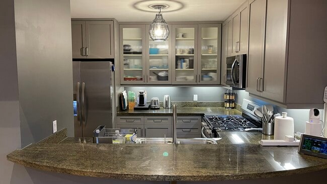 Building Photo - 190 15th St