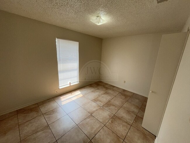 Building Photo - 1504 Indian Trail