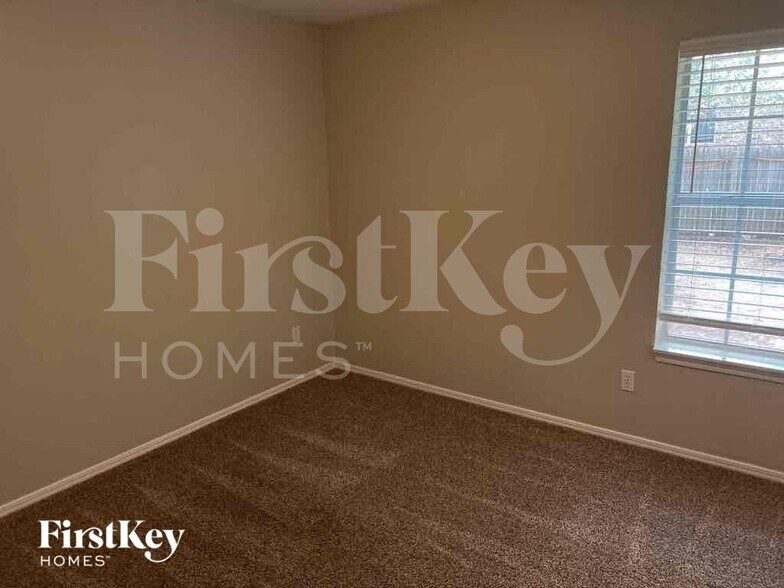 Building Photo - 1528 NW 179th St