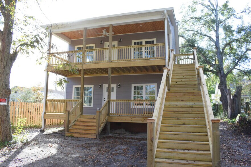 Primary Photo - 308 Kenwood Ave