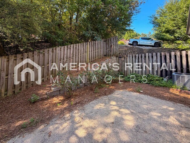 Building Photo - 3505 Savannah Park Ln