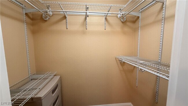 Building Photo - 6650 W Warm Springs Rd