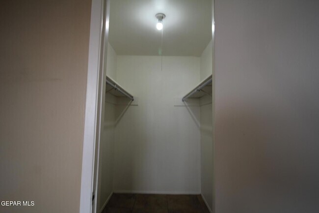 Building Photo - 3406 Moonlight Ave