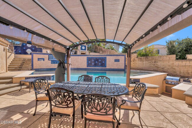 Building Photo - 4542 Skidmore Ct