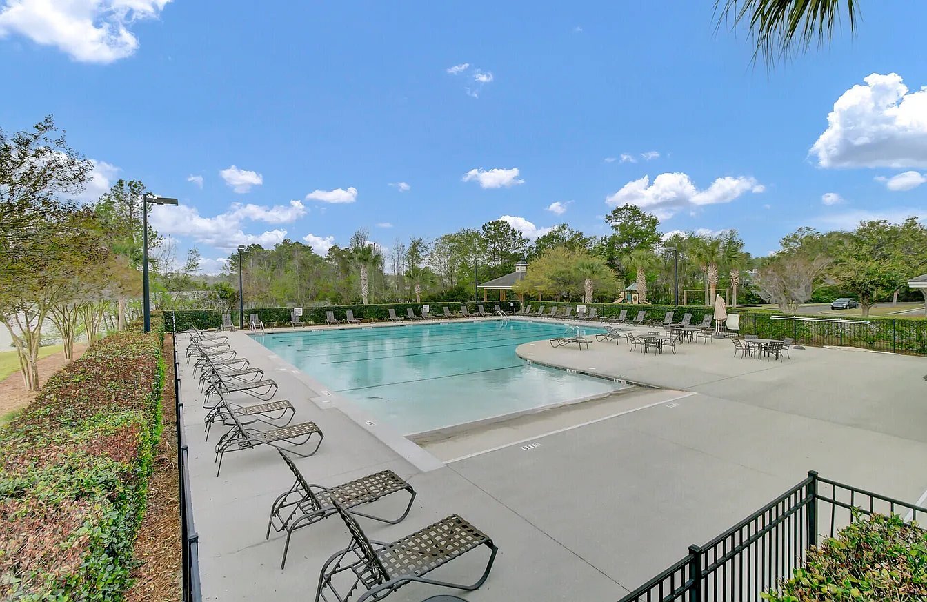 Building Photo - 236 Emerald Isle Dr