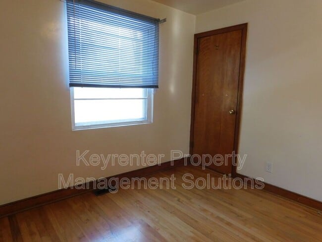 Building Photo - 277 Skyview Cir