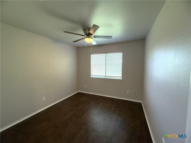 Building Photo - 2744 FM1044