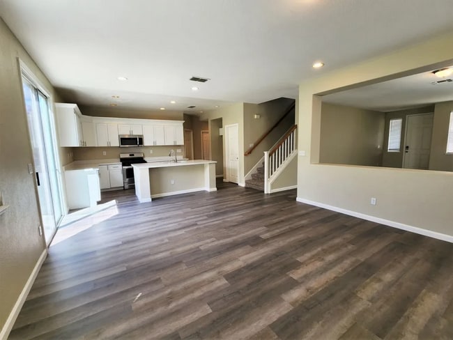 Building Photo - 4502 Crabapple Ct