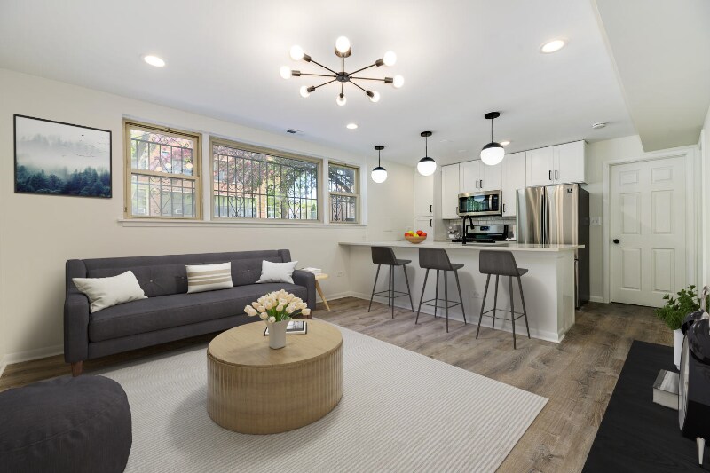 Building Photo - 2128 N Whipple St