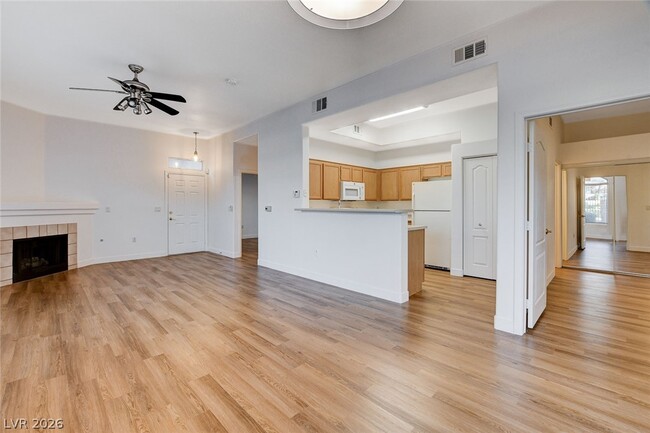 Building Photo - 700 Carnegie St