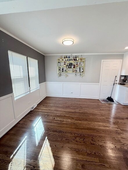 Building Photo - 2840 140th St