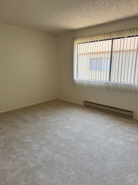 Building Photo - 936 Kiely Blvd