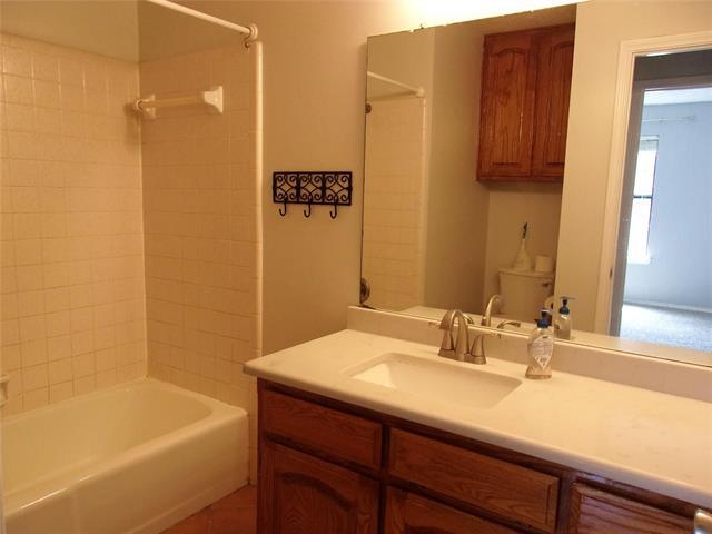 Building Photo - 4200 Rye Glen Dr
