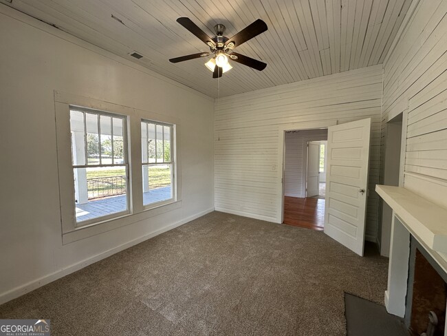 Building Photo - 1318 Lincolnton Hwy