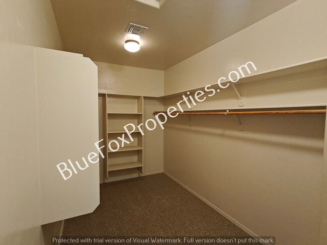 Building Photo - 2229 W Morning Dream Ln
