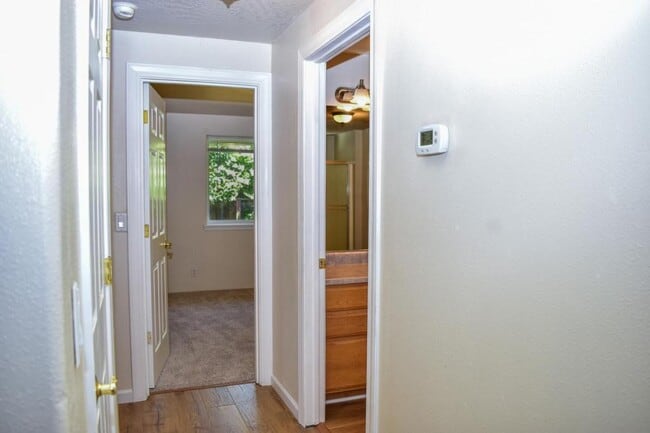 Building Photo - 1648 Nunnwood Ln