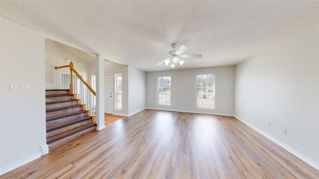 Building Photo - 4131 McFarland Dr