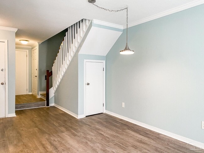 Building Photo - 5280 Kennsington Pl