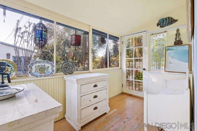 Building Photo - 1401 Monte Vista Dr