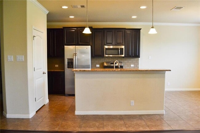 Building Photo - 14001 Avery Ranch Blvd