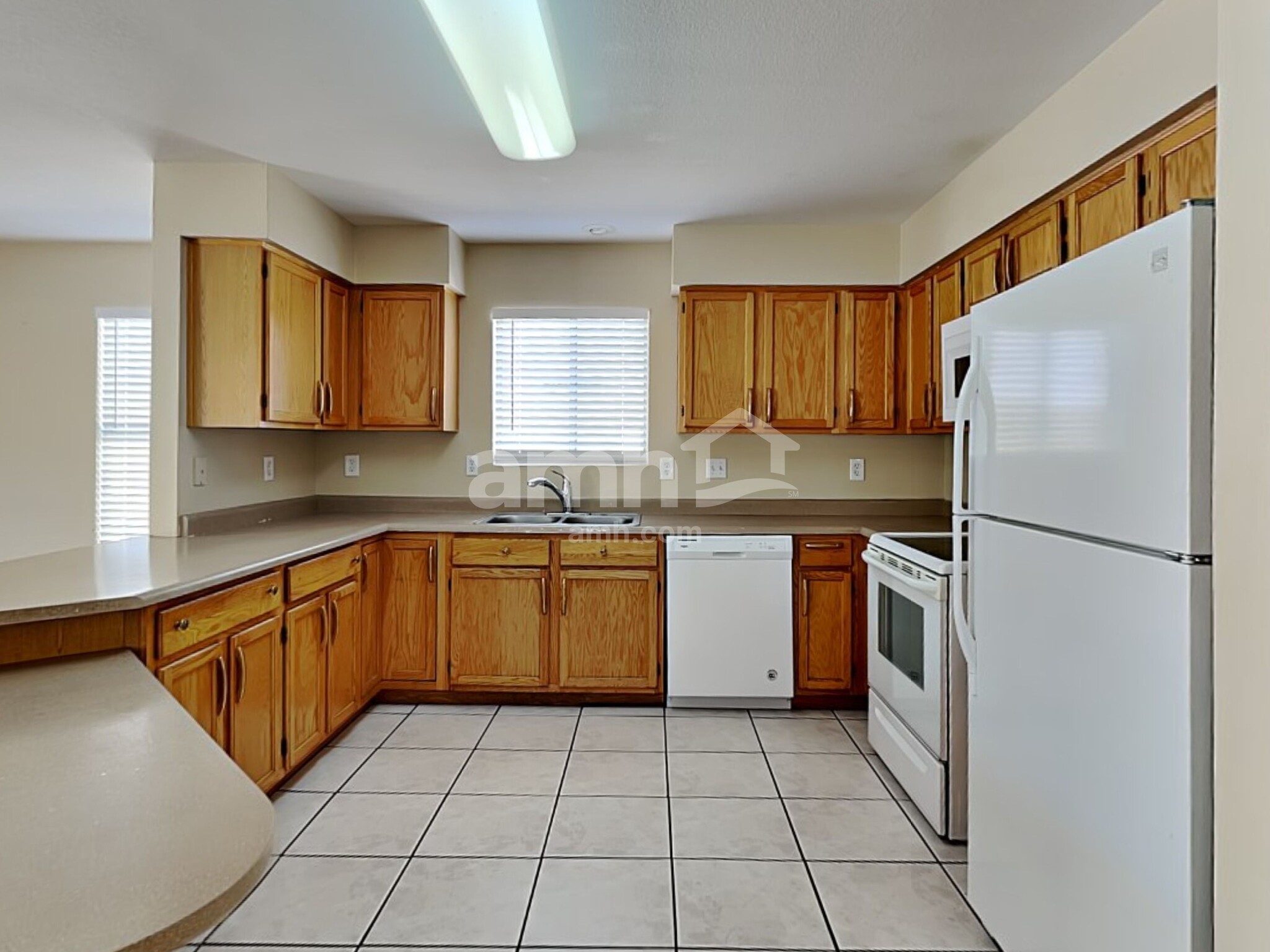 Building Photo - 8890 N 114th Ave