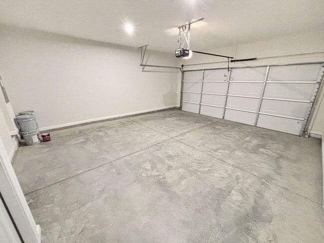 Building Photo - Brand New Build! Kennesaw 3BR/2.5BA