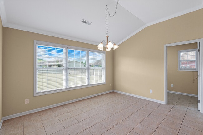 Building Photo - 2758 Slate Dr SW