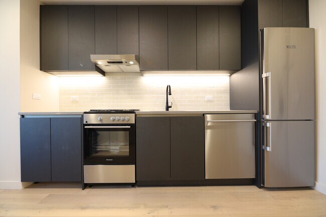 Building Photo - 14474 Northern Blvd