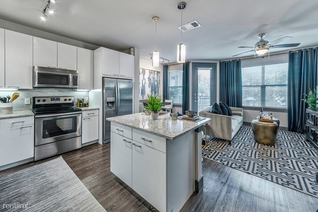 Building Photo - 2 br, 2 bath Condo - 604 N Eldridge Pkwy