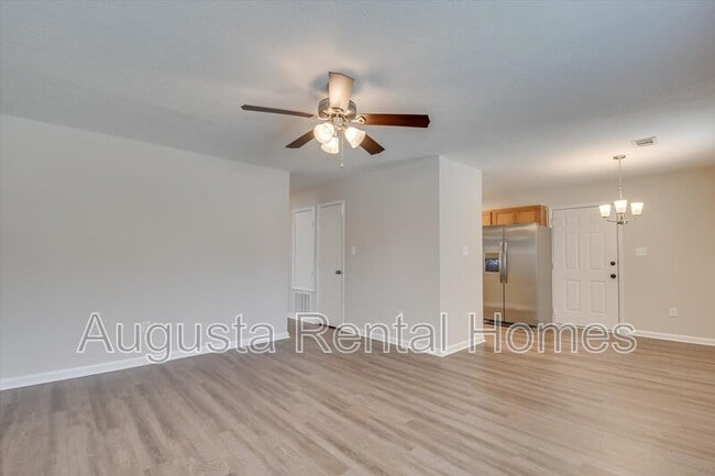 Building Photo - 3408 Princess Ct