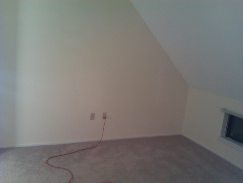 Building Photo - 52 Great Meadow Ln