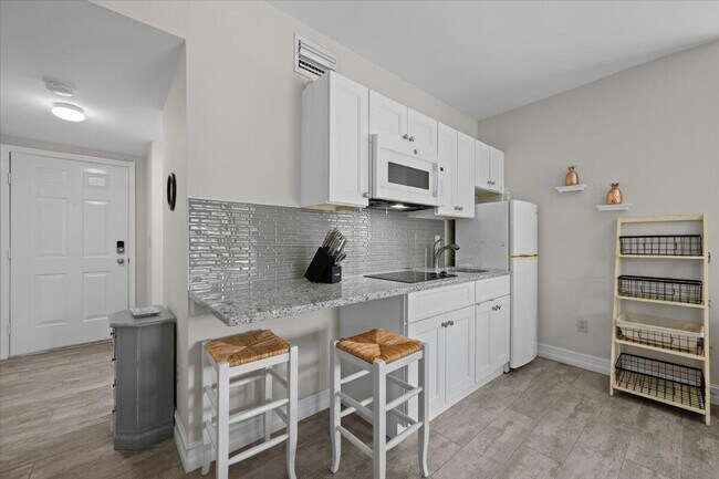 Building Photo - 11863 Wimbledon Cir