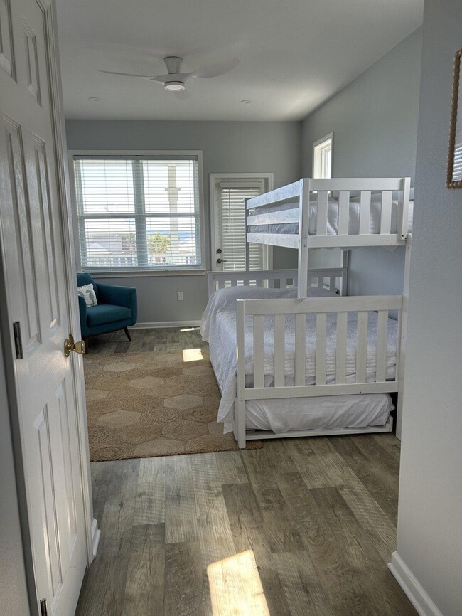 Building Photo - 25 Seabreeze Trail