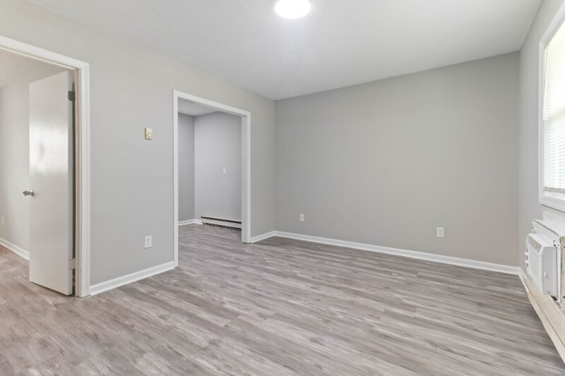 Building Photo - 6437 Starbrook Dr