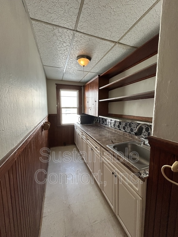 Building Photo - 44 Fairfax Rd