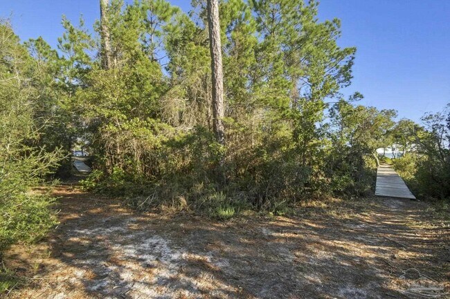 Building Photo - 1789 Sound Hammock Dr