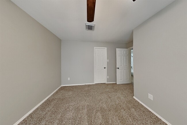 Building Photo - 20610 Tulip Blossom Ct
